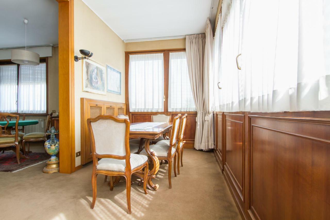 Appartamento Ampio E Indipendente Con Vista Giardino Paderno d'Adda ภายนอก รูปภาพ